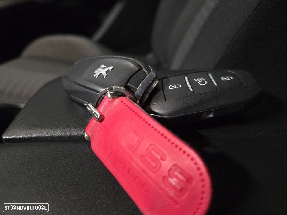 Peugeot 3008 BlueHDi 130 Stop & Start EAT8 Active Pack - 27