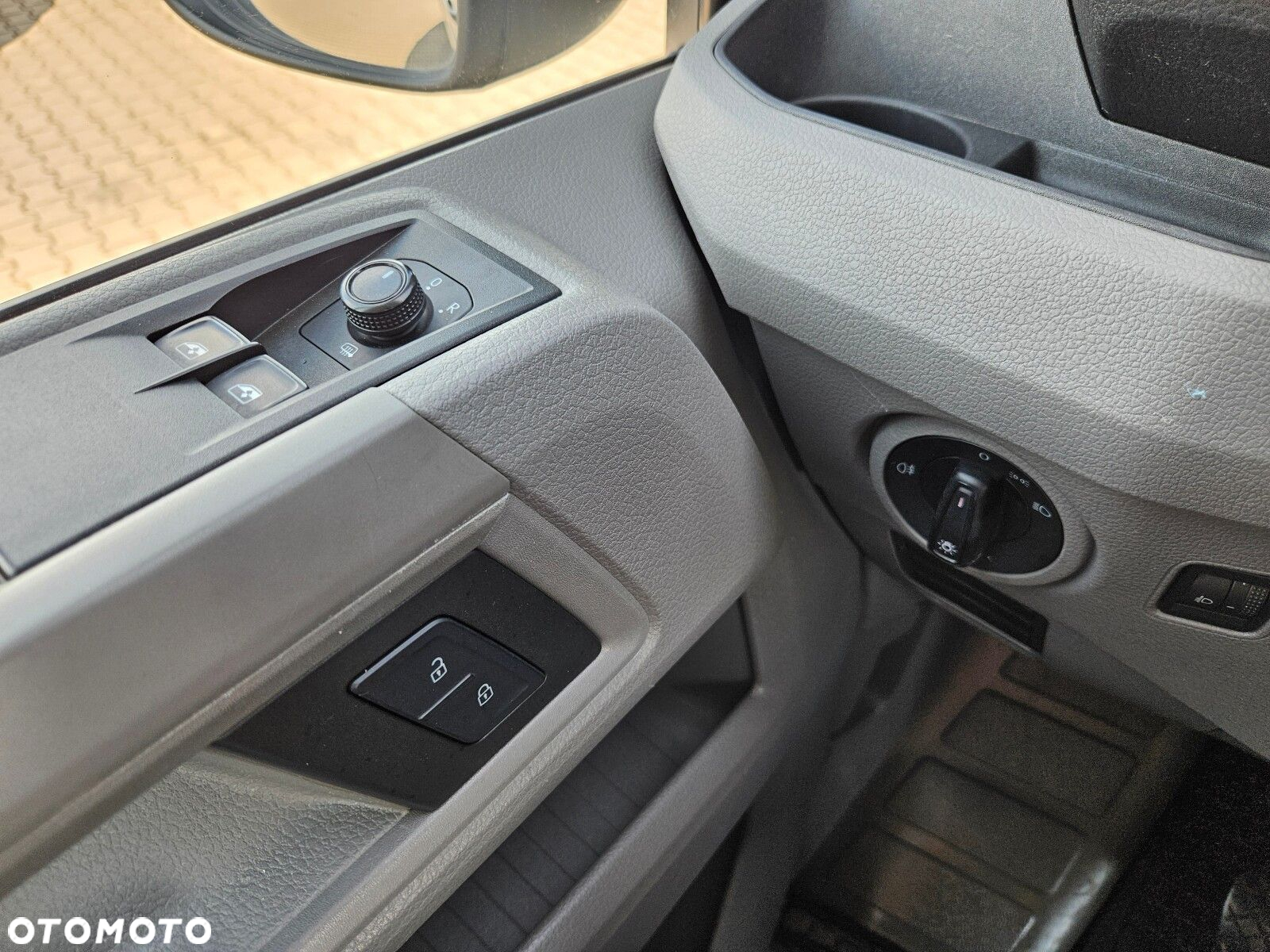 Volkswagen Crafter L3H2 *99999zł NETTO* Brygadówka 6 osób 2.0TDi/140KM - 23