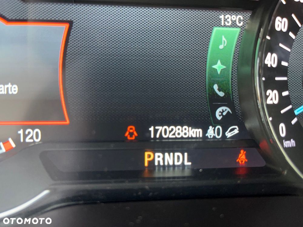 Ford S-Max 2.5 Hybrid Titanium CVT - 28
