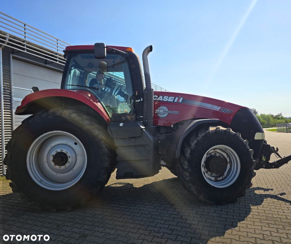 Case IH Magnum 260 - 3