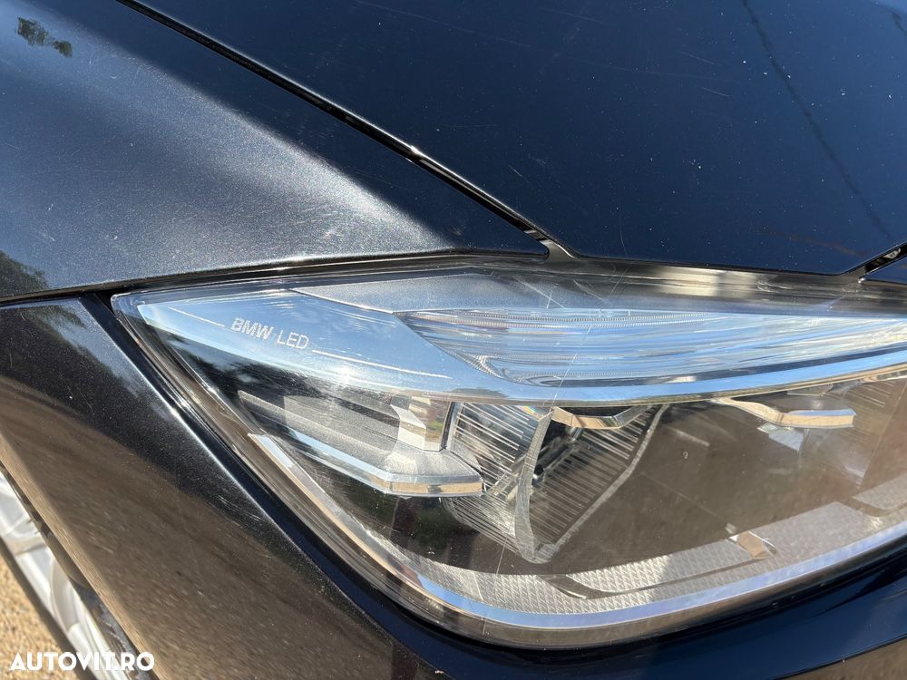 BMW Seria 3 320i Aut. Sport Line - 16