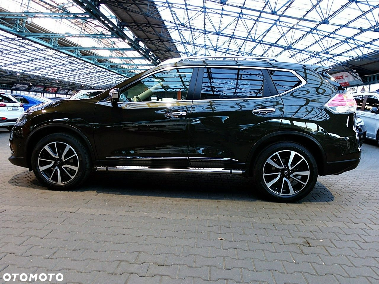 Nissan X-Trail - 9