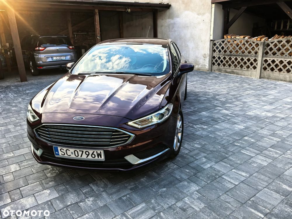 Ford Fusion - 1