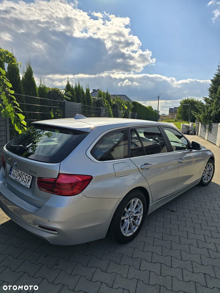 BMW Seria 3 318d - 8