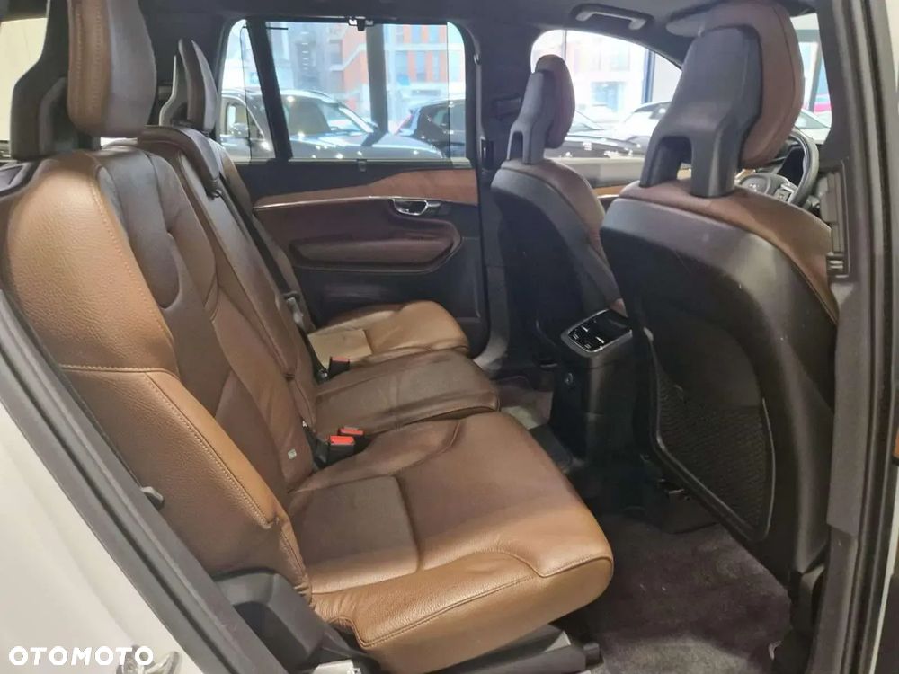 Volvo XC 90 D5 AWD Inscription 7os - 17