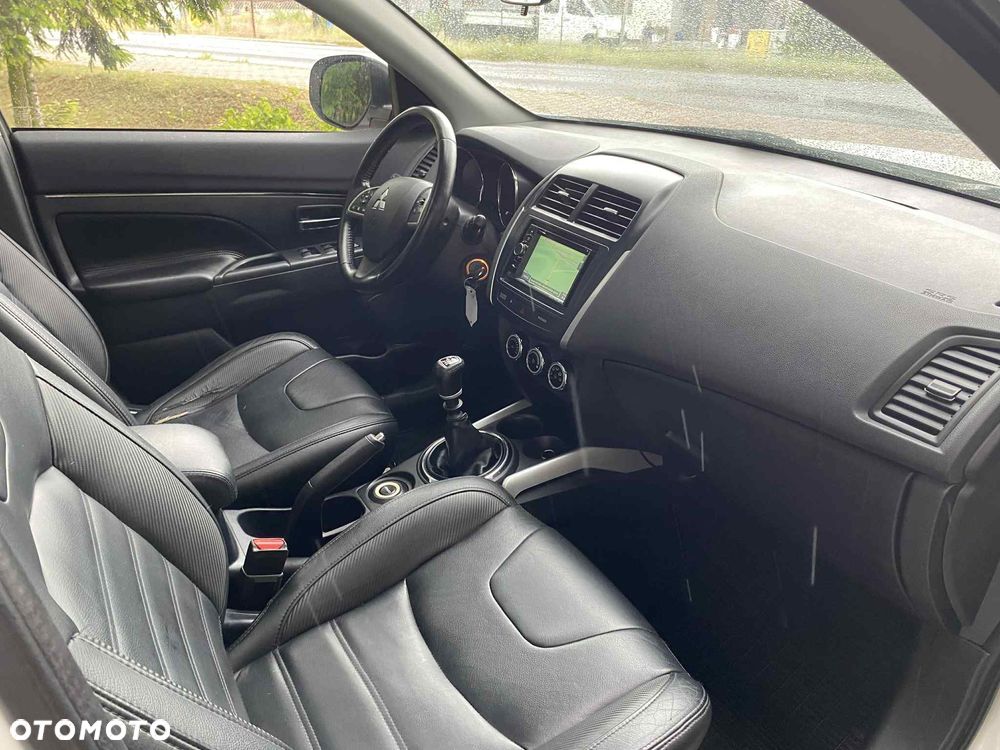 Mitsubishi ASX 1.8 DID Invite 4WD AS&G - 11