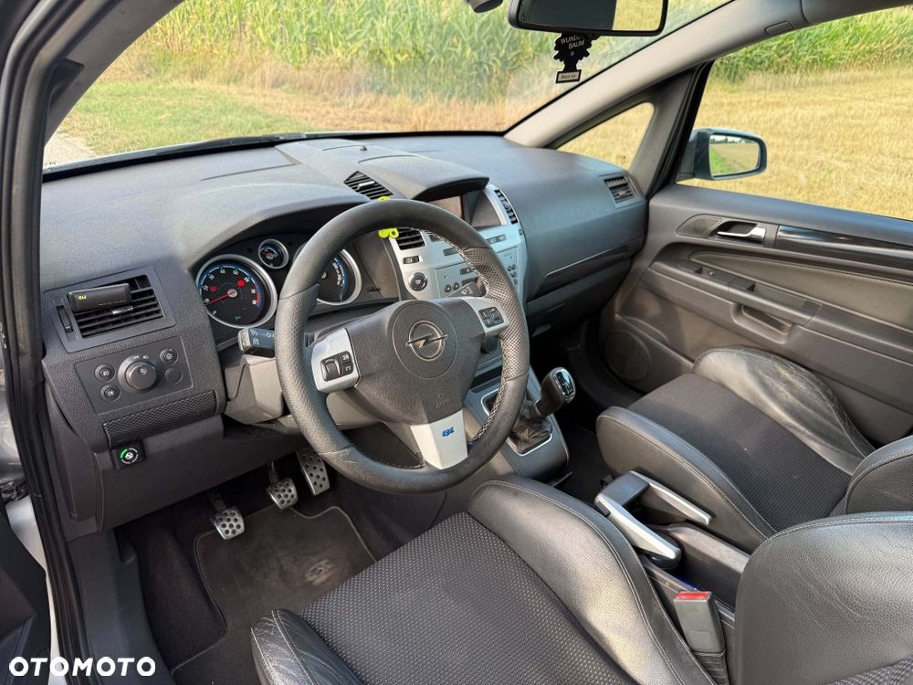 Opel Zafira - 5