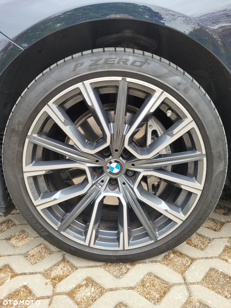 BMW Seria 7 730d mHEV - 19