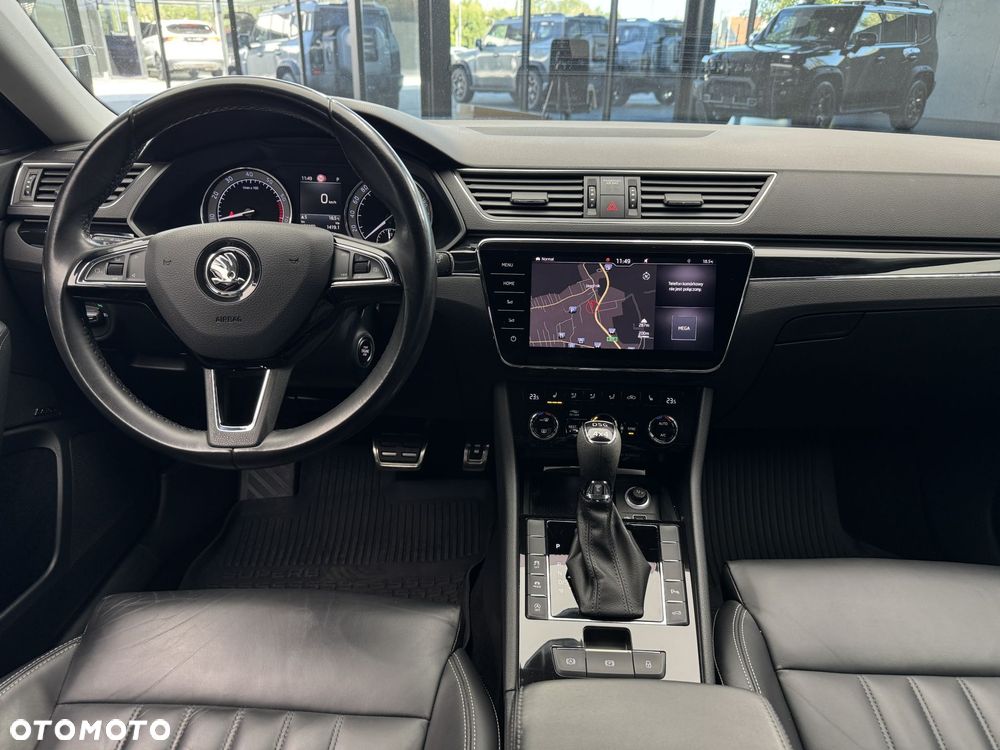 Skoda Superb 2.0 TSI 4x4 L&K DSG - 17