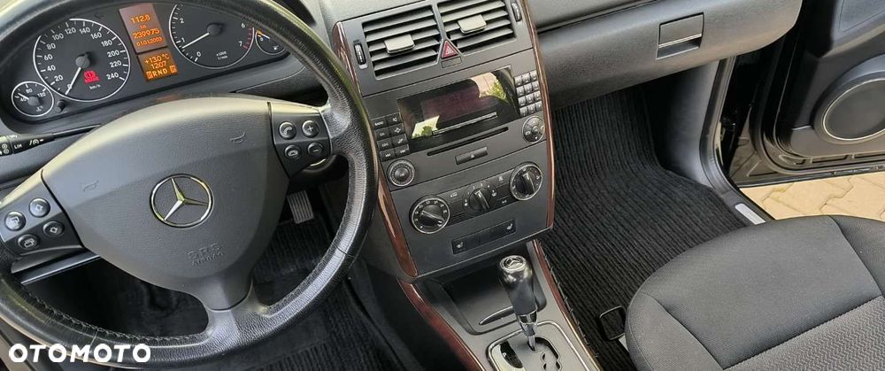 Mercedes-Benz Klasa A 180 Autotronic Avantgarde Special Edition - 23