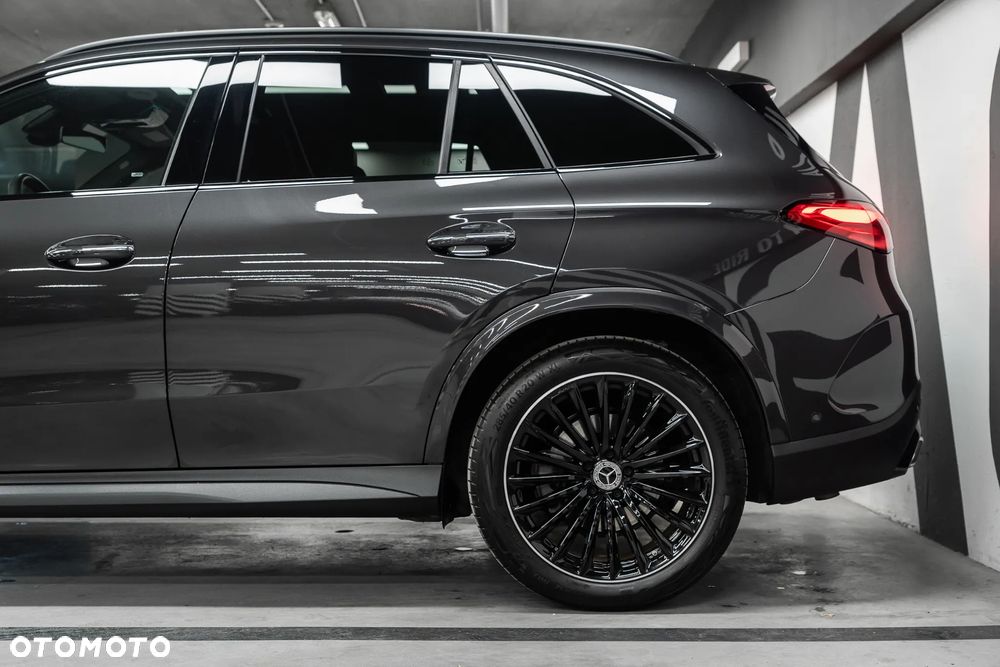 Mercedes-Benz GLC - 4