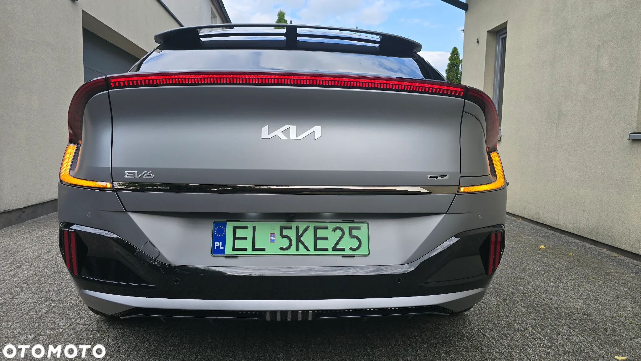 Kia EV6 77.4kWh GT AWD - 12