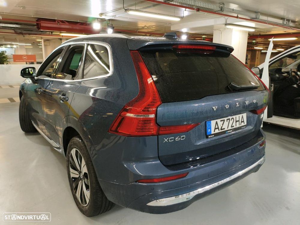 Volvo XC 60 2.0 T6 PHEV Core AWD - 3