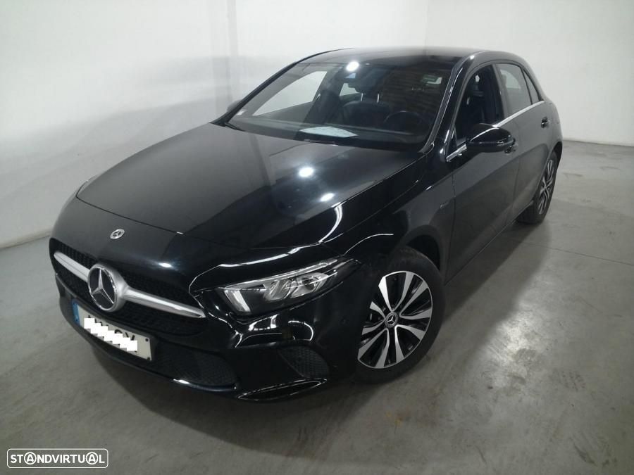 Mercedes-Benz A 250 e Style Plus - 13