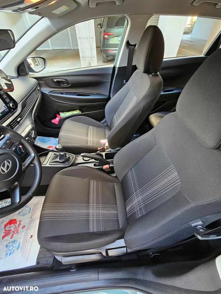 Hyundai i20 1.2 L 84CP 5DR Comfort - 11