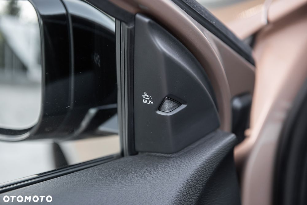 Volvo V40 D3 Geartronic - 17