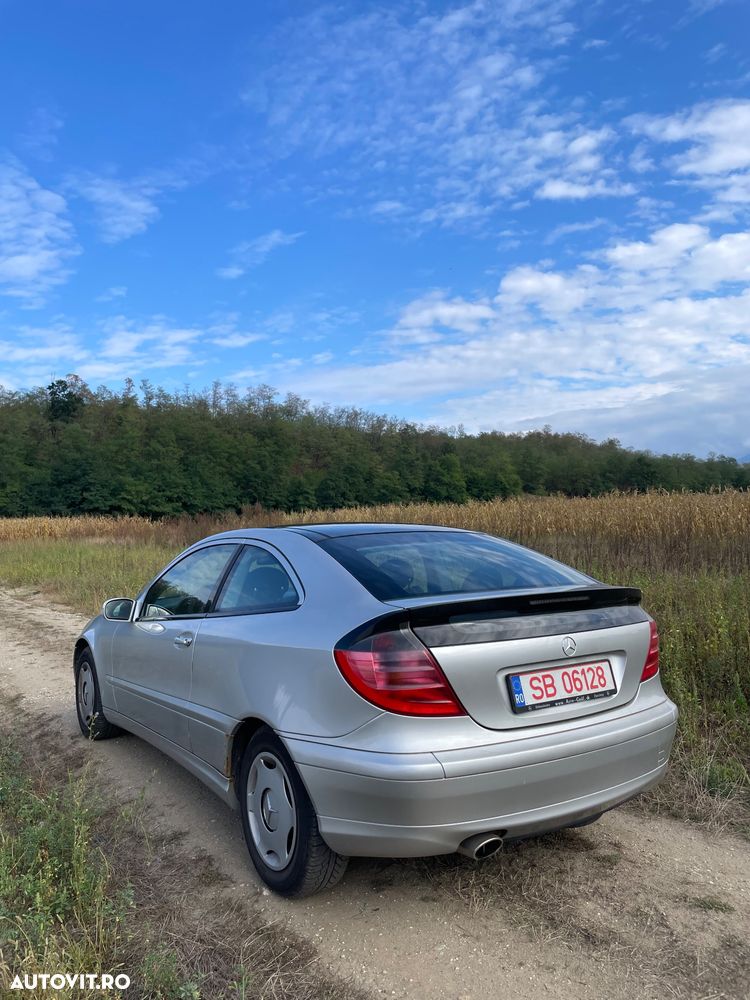 Mercedes-Benz C 180 Sportcoupe - 6