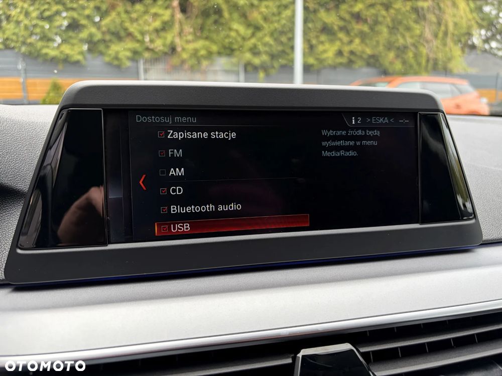 BMW Seria 5 520d - 28