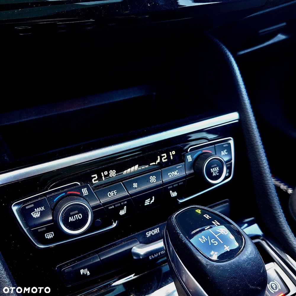 BMW Seria 2 218d M Sport sport - 9
