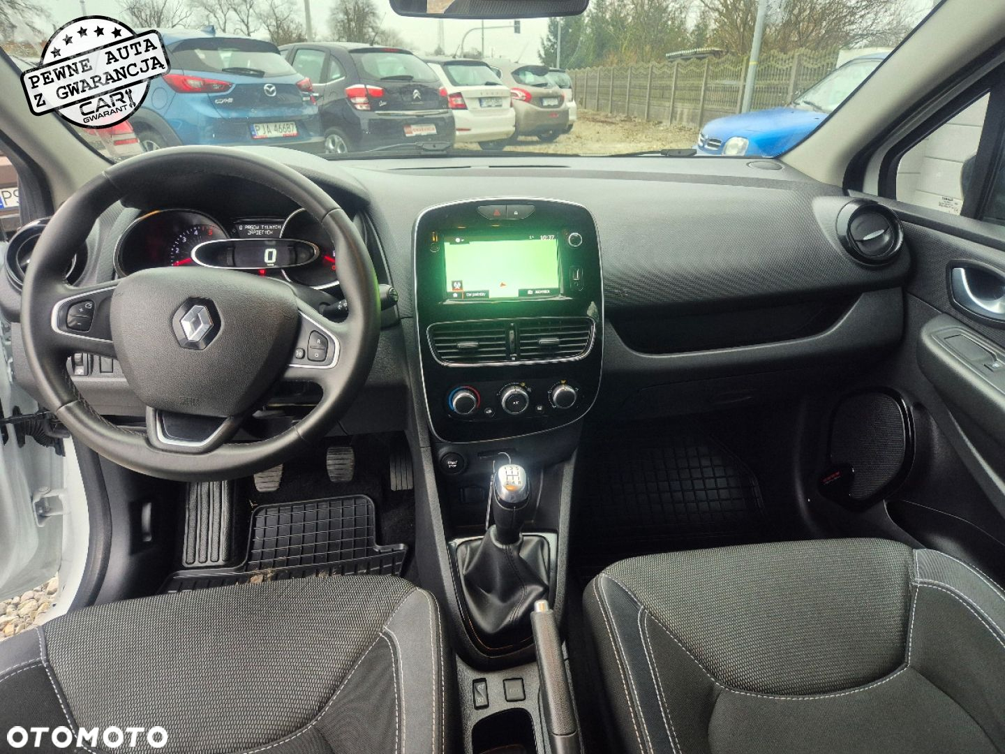 Renault Clio - 17