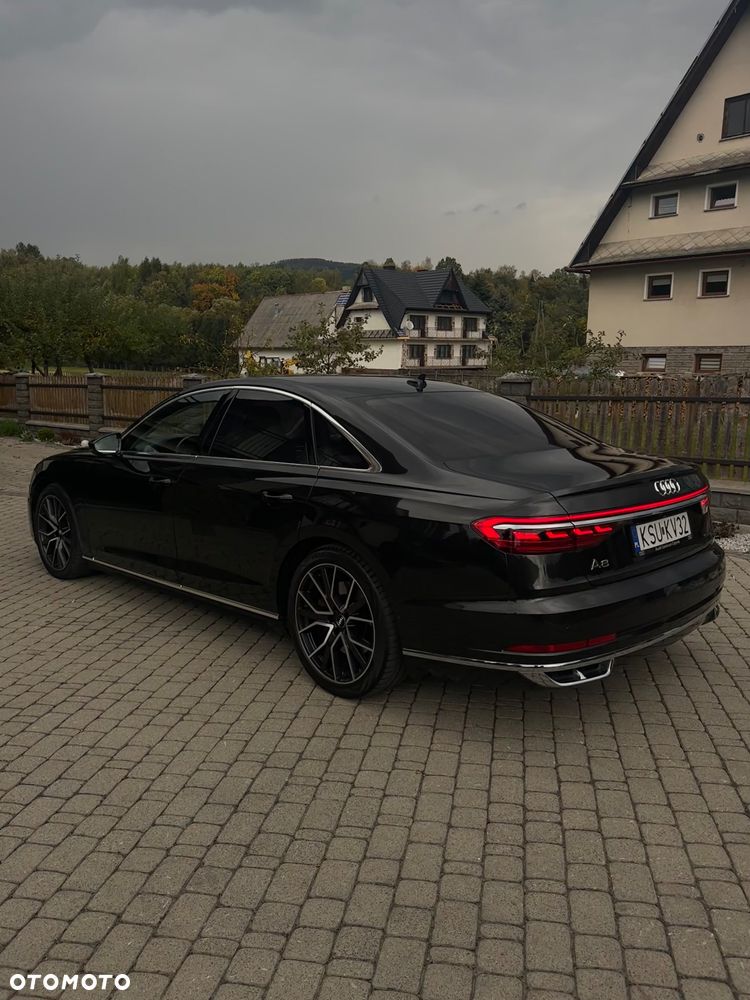 Audi A8 - 5