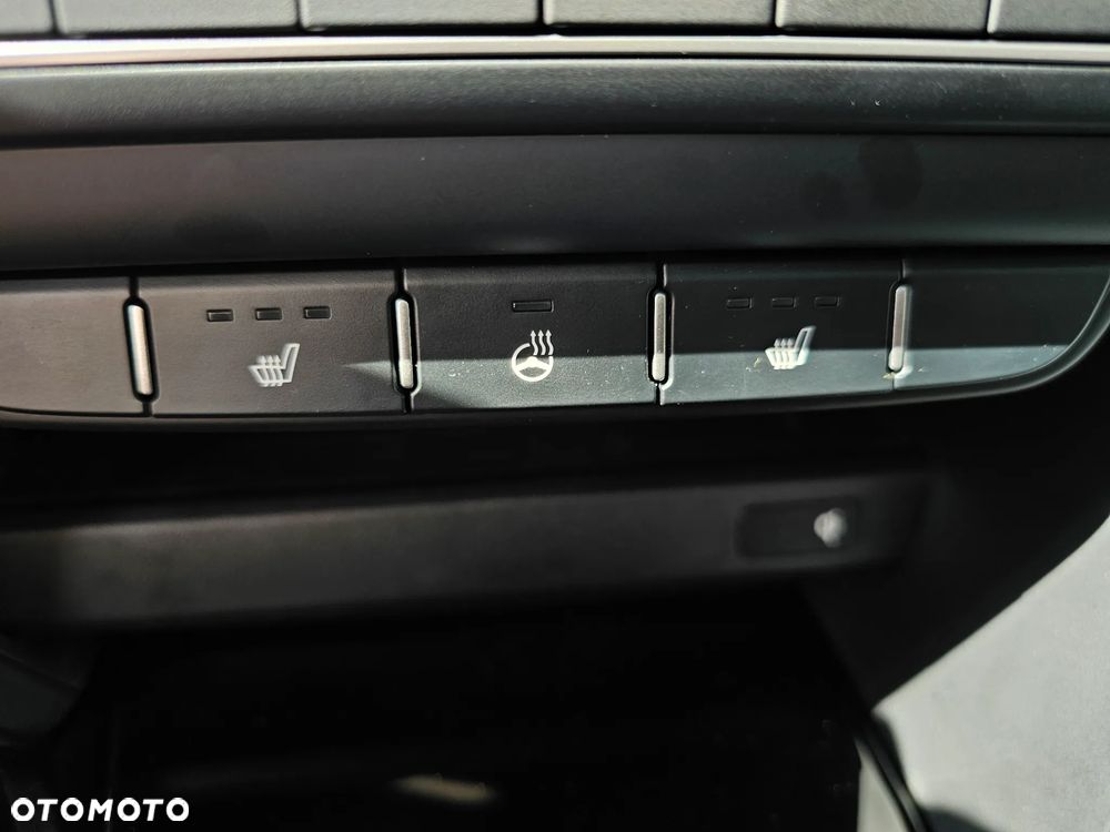 Kia XCeed 1.5 T-GDI OPF DCT7 GT-LINE - 31