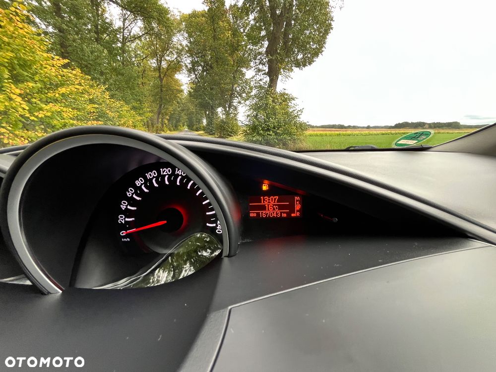 Toyota Verso - 26