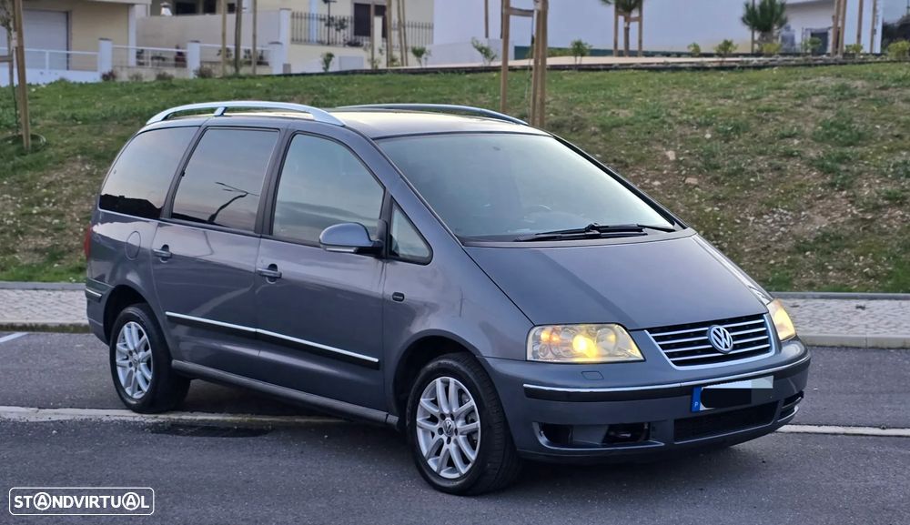 VW Sharan 1.8i T Highline - 1
