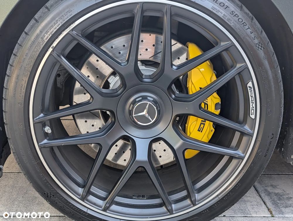Mercedes-Benz AMG GT 43 4-Matic+ - 12