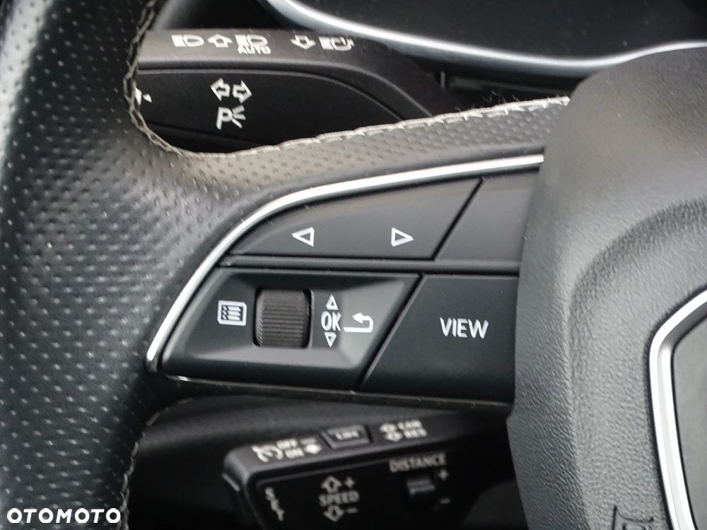 Audi Q3 Sportback - 12