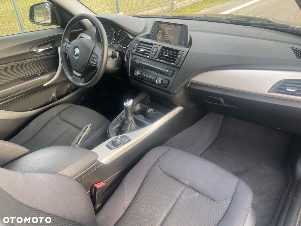 BMW Seria 1 - 14