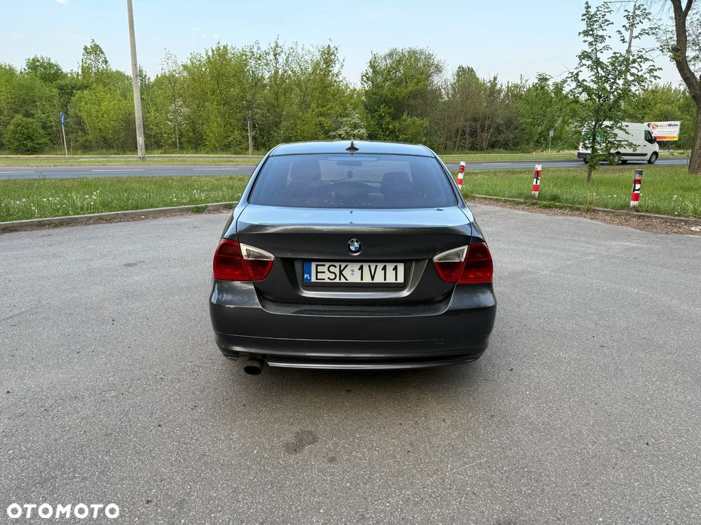 BMW Seria 3 320d - 8