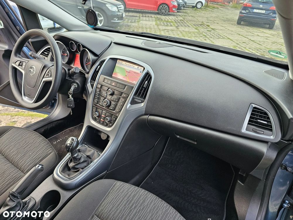 Opel Astra - 17
