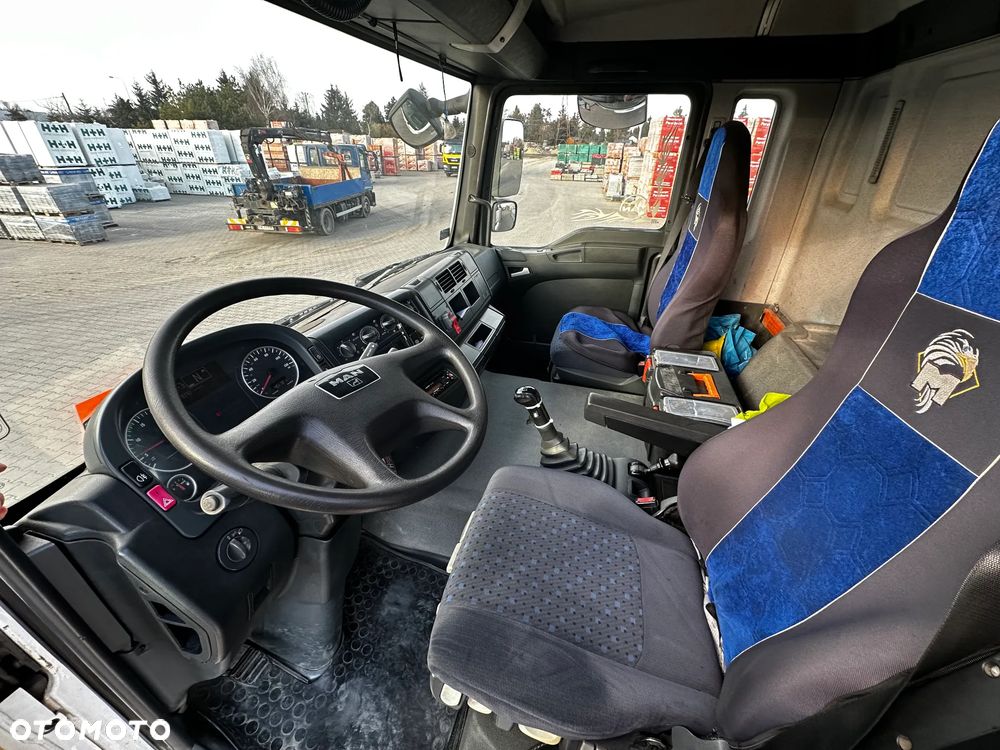 MAN TGA 33.400 - 12
