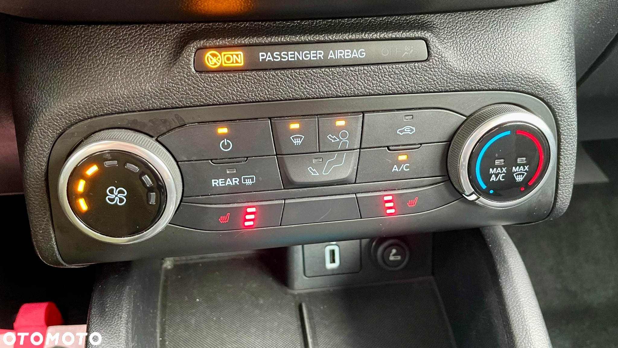 Ford Focus 1.5 EcoBlue Start-Stopp-System ACTIVE STYLE - 31