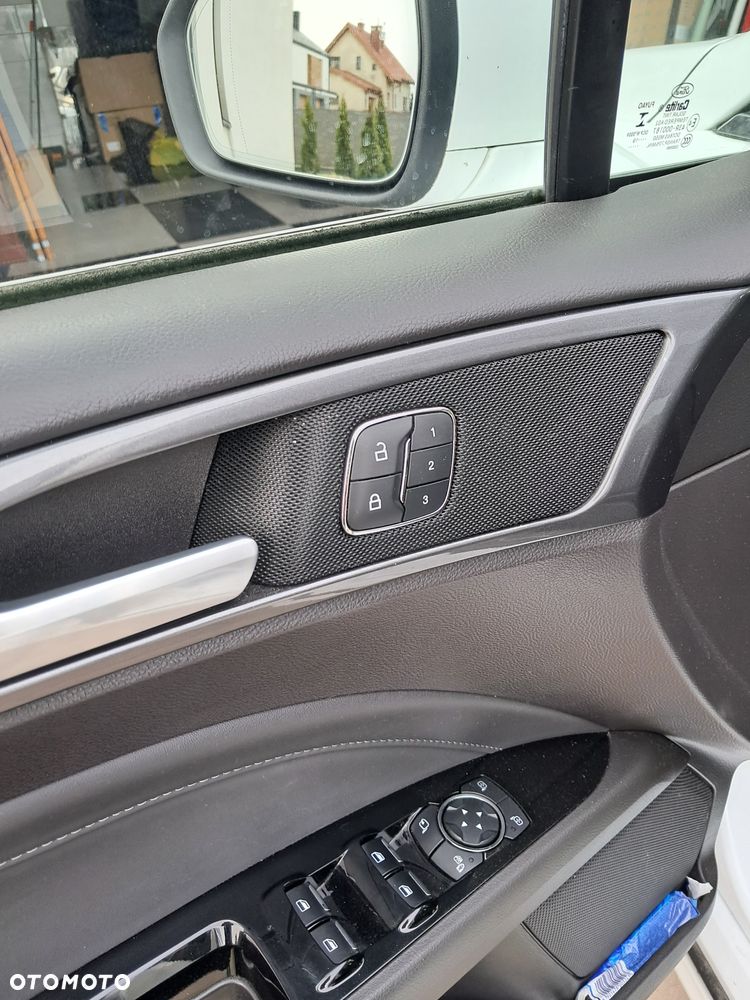 Ford Mondeo 2.0 EcoBlue Business Edition - 24