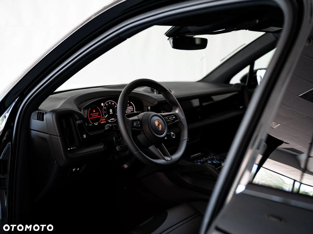 Porsche Cayenne Black Edition - 10