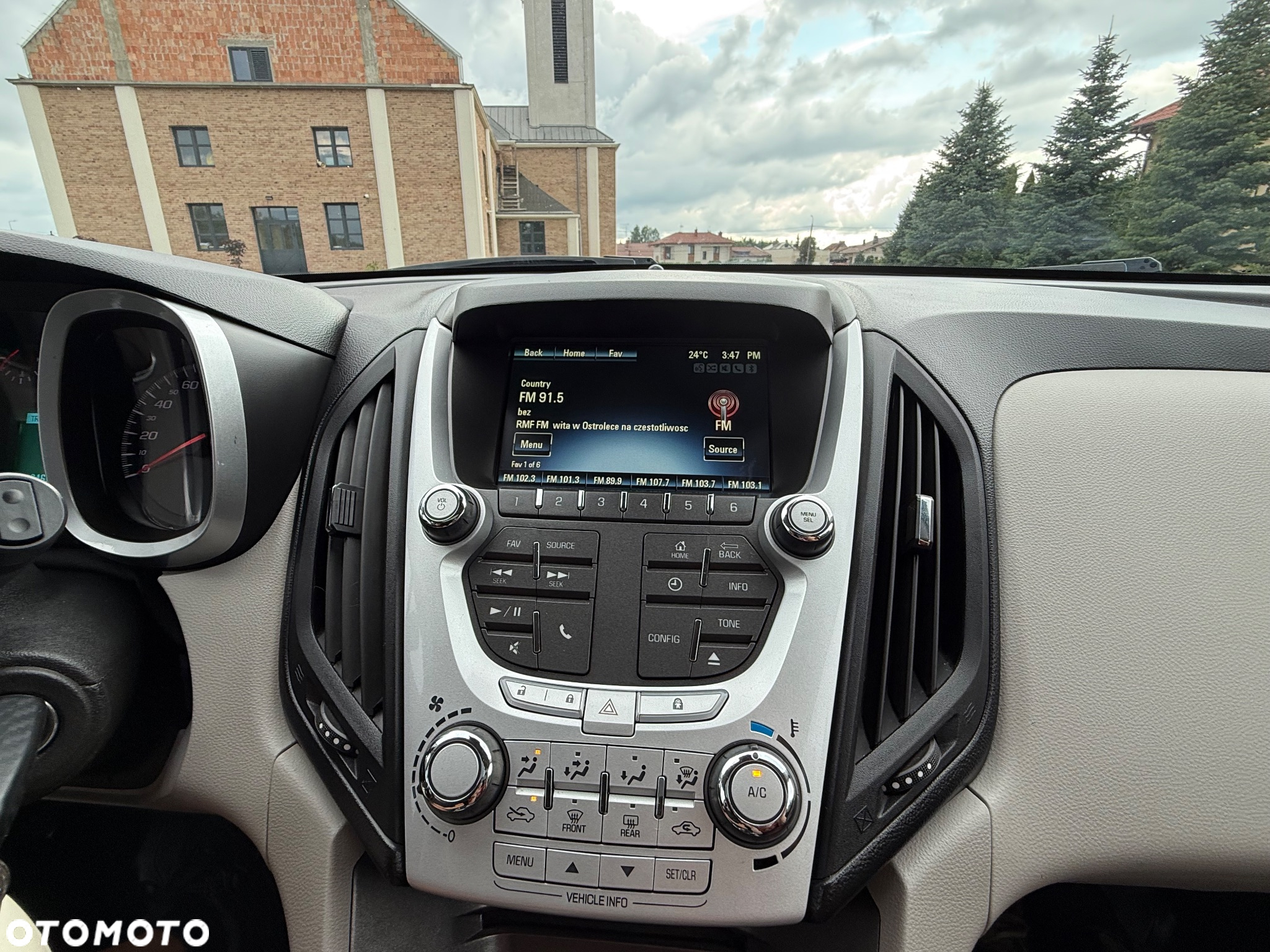 Chevrolet Equinox 2.4 LS - 30