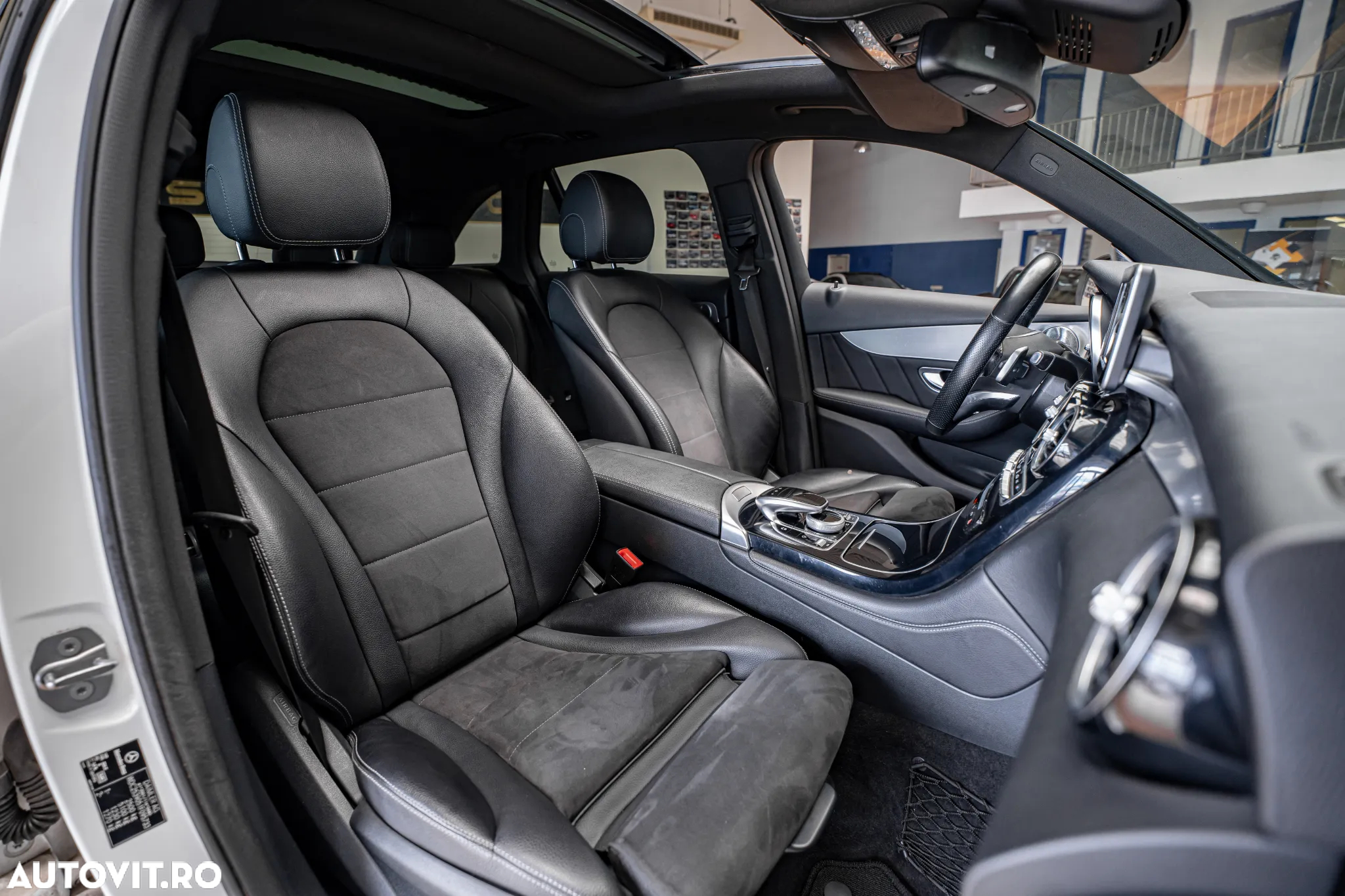 Mercedes-Benz GLC 220 d 4Matic 9G-TRONIC AMG Line - 5
