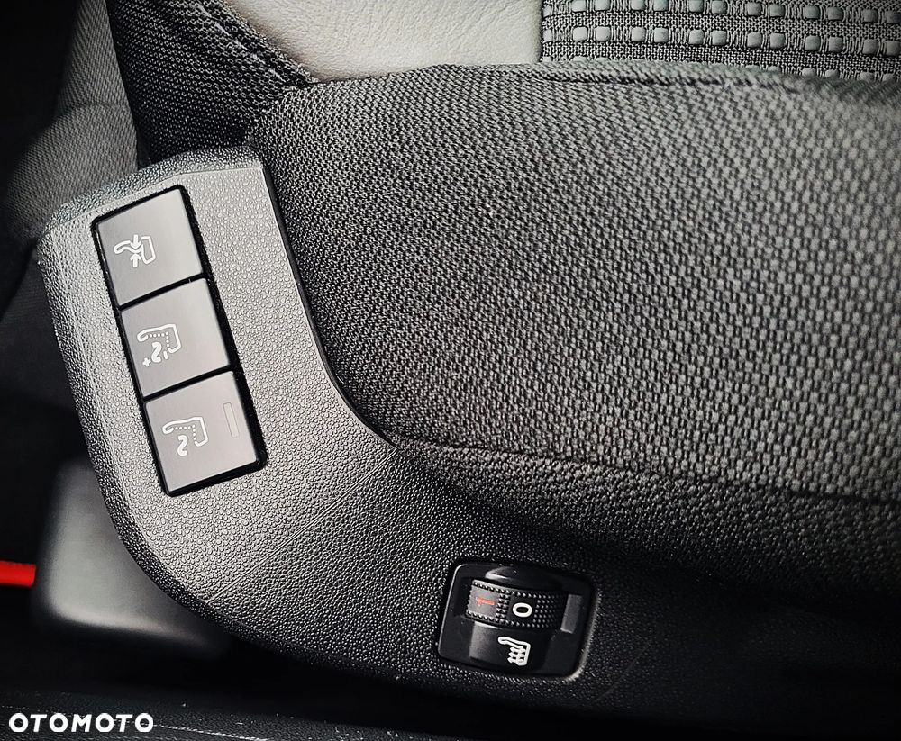 Citroën C4 Picasso 1.6 e-HDi Exclusive - 17