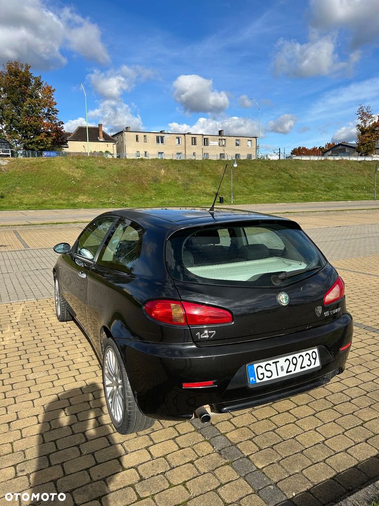 Alfa Romeo 147 - 6