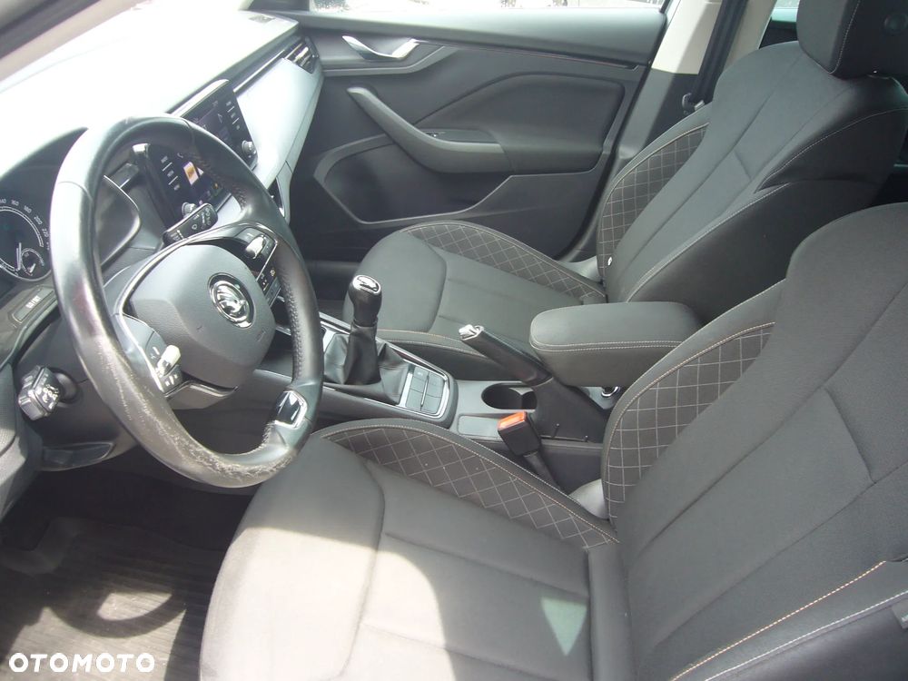 Skoda Scala 1.0 TSI Ambition - 11