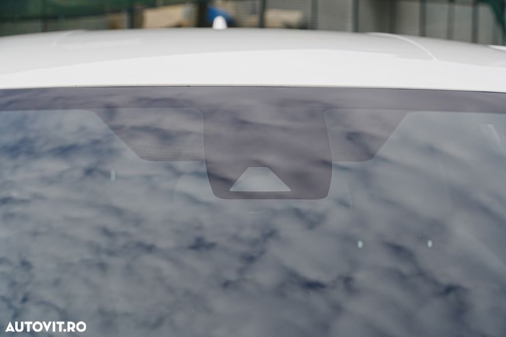 Toyota C-HR 1.8 HSD 122 CP 4x2 CVT Core - 9