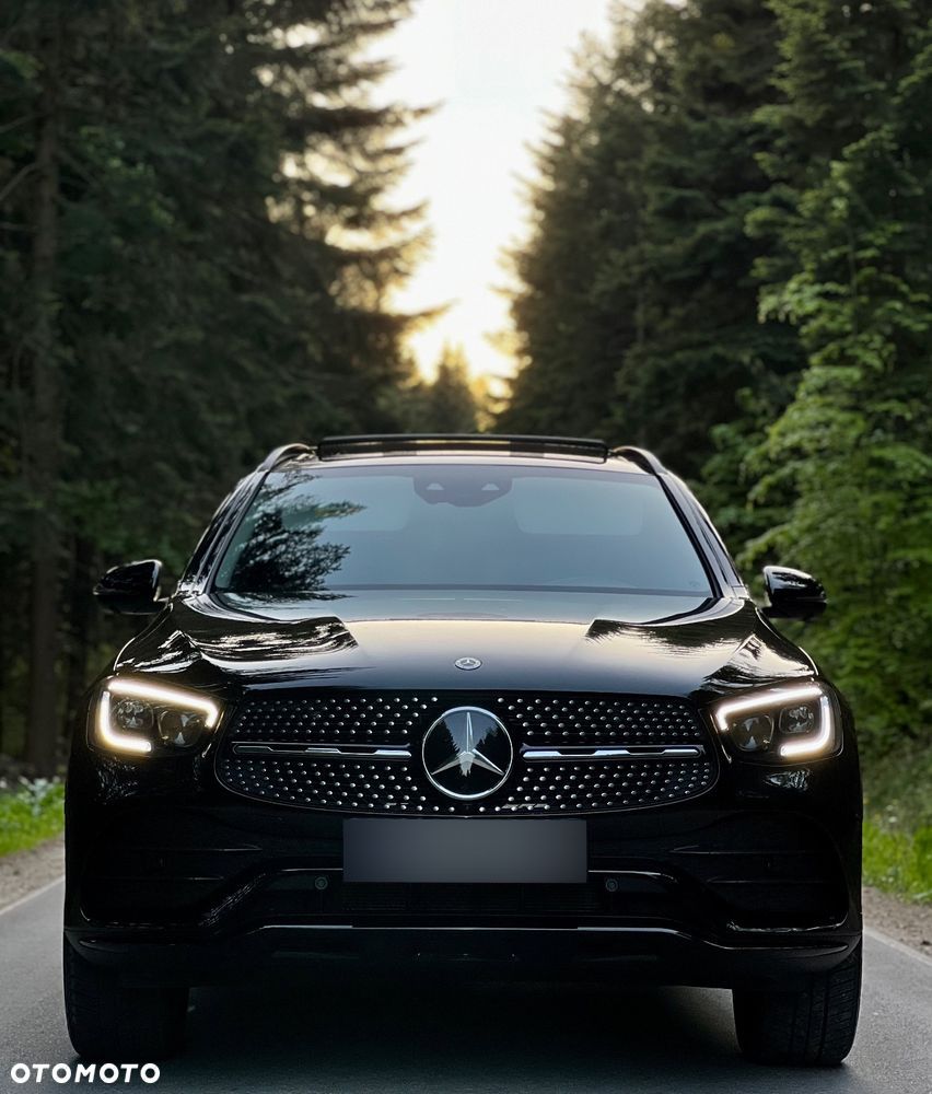 Mercedes-Benz GLC - 1