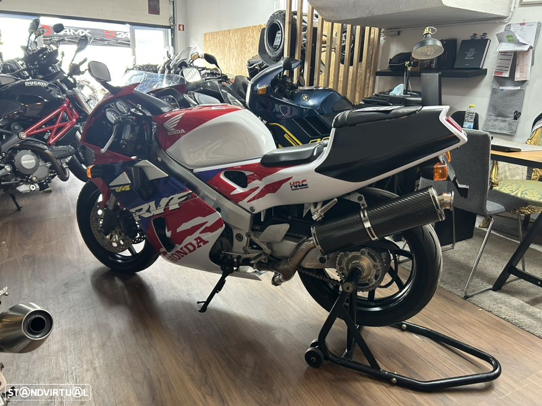 Honda RVF 400 - 5