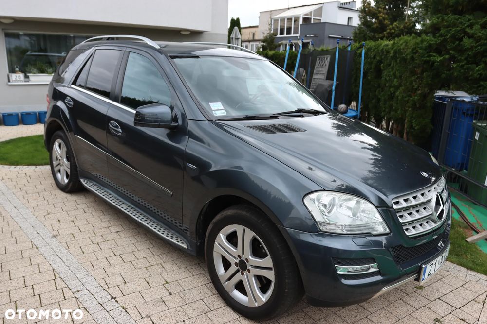 Mercedes-Benz ML 300 CDI BlueEff 4-Matic - 3