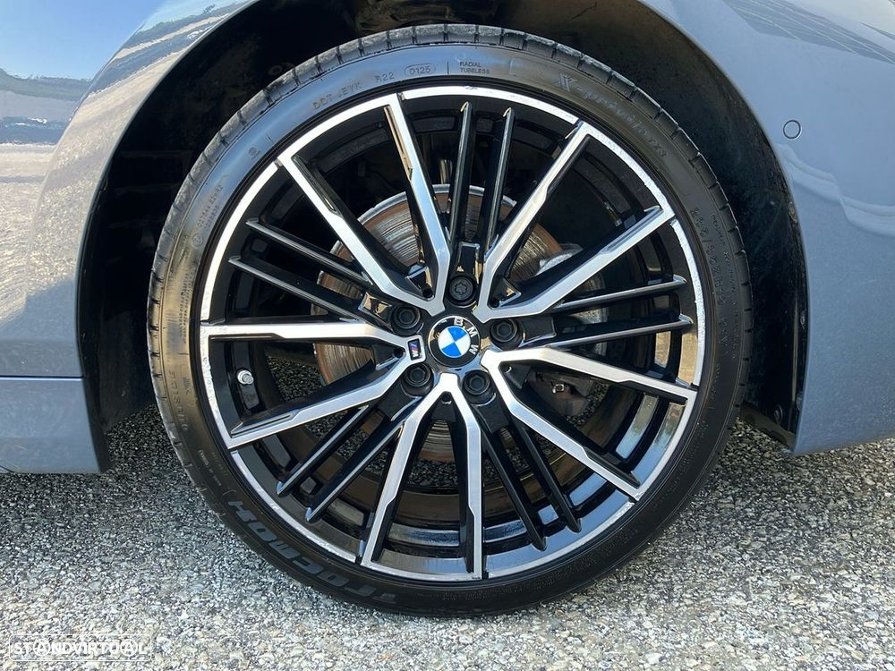 BMW 118 i Pack Desportivo M Auto - 10