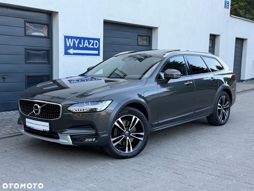Volvo V90 Cross Country D5 AWD Geartronic - 3