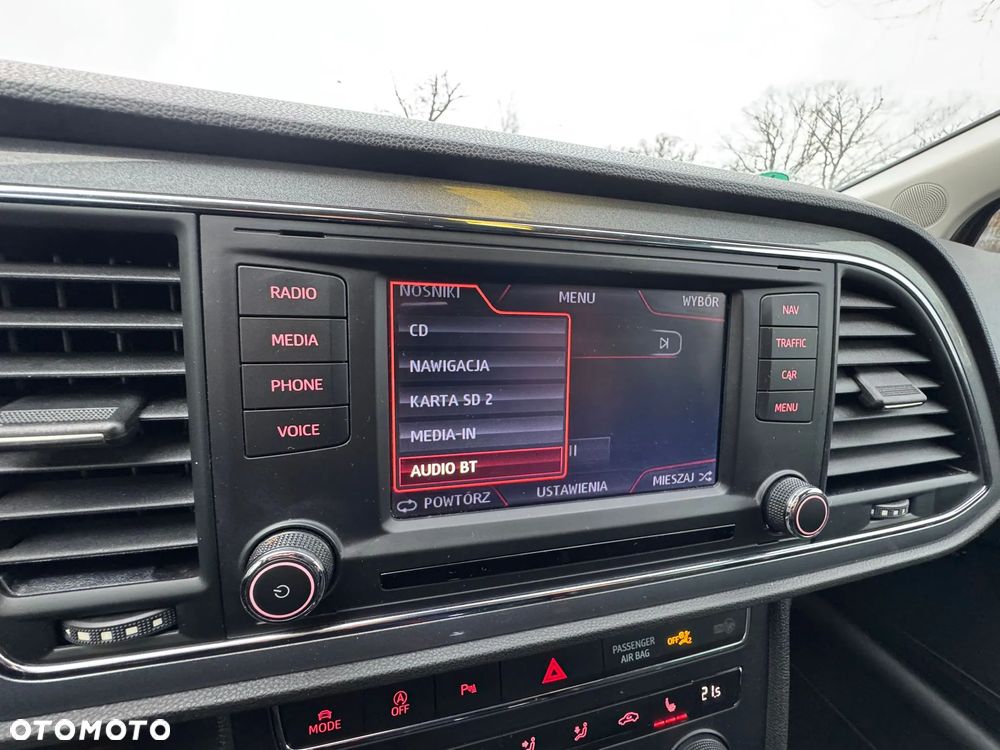 Seat Leon 1.8 TSI Start&Stop DSG FR - 22