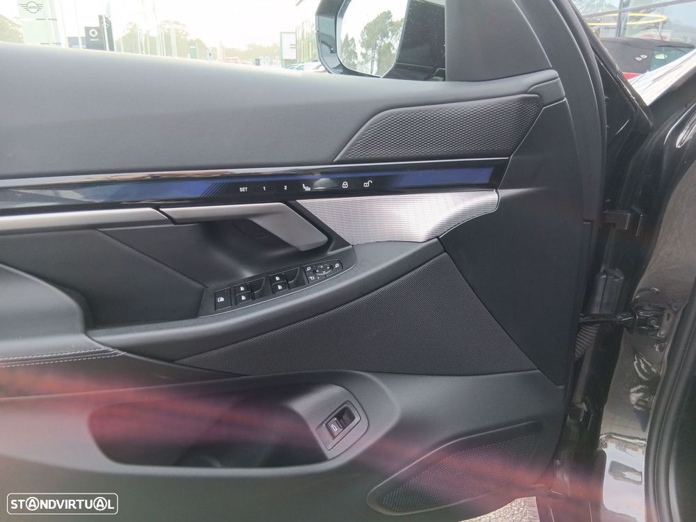 BMW i5 eDrive40 Pack Desportivo M - 15